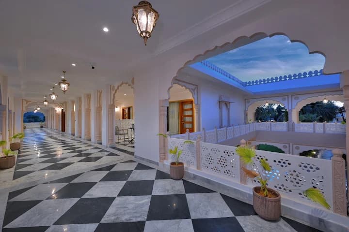 Ranthambore Baagh Palace gallery 8